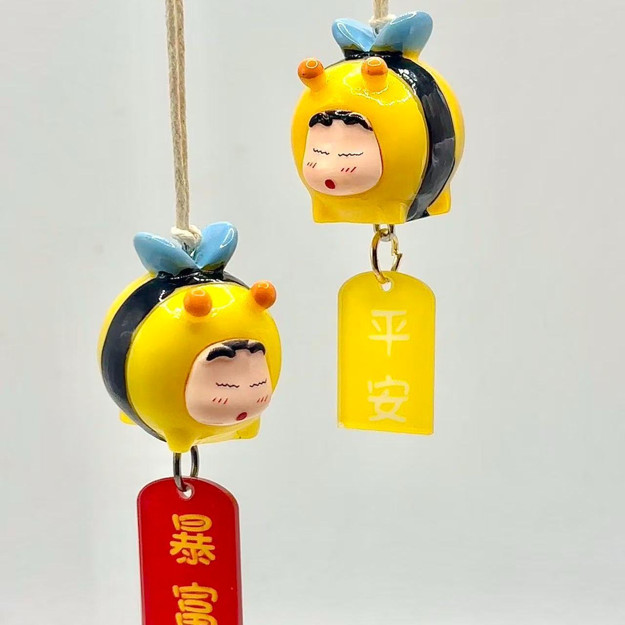 Crayon Shin-chan Bee Cosplay F - đánh giá và giá Tech Car Accessories